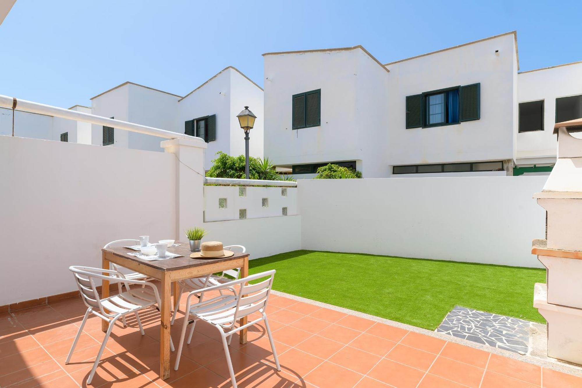 Villa Montserrat De Playa Blanca Exterior foto
